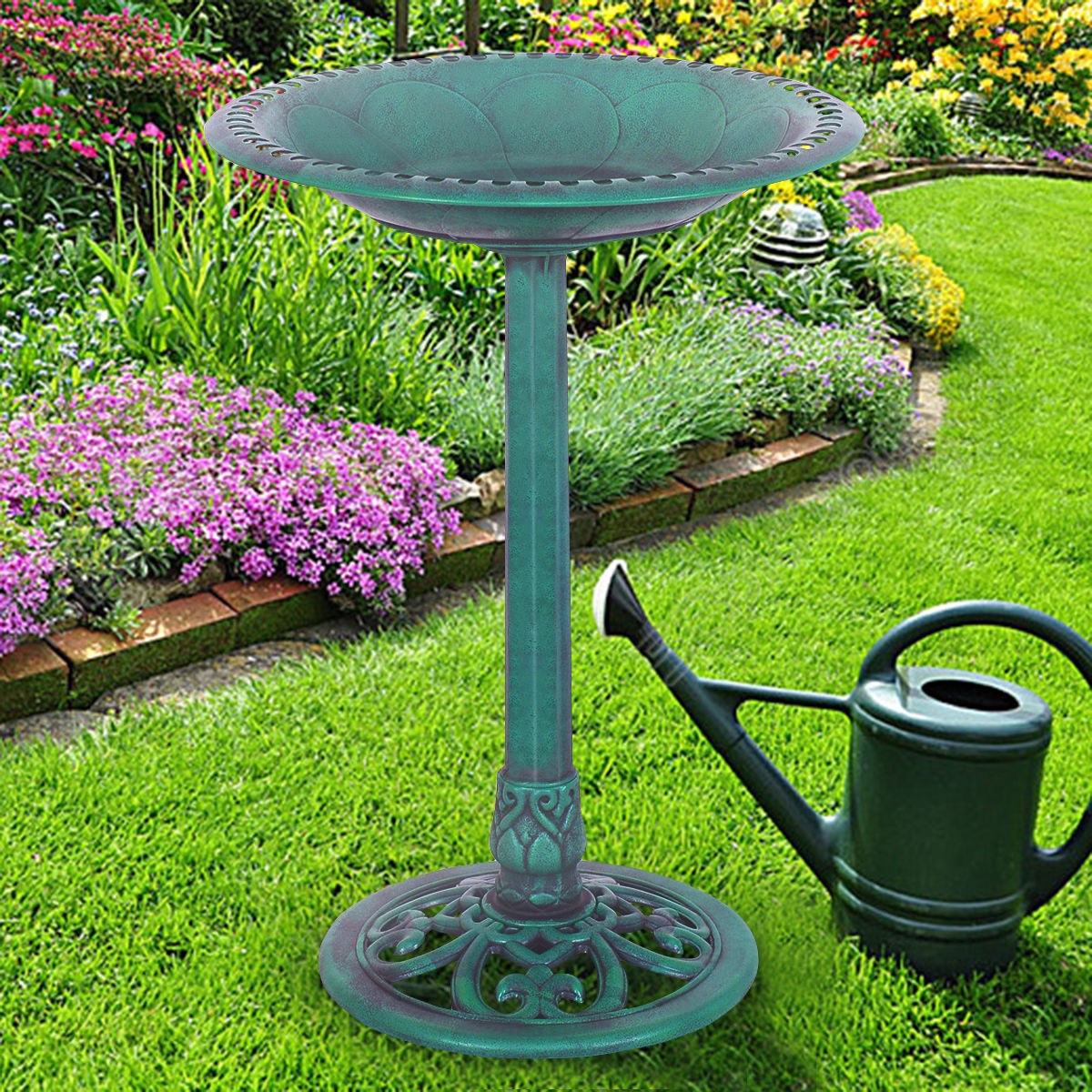 Outdoor Garden Green Pedestal Bird Bath FeederÂ 