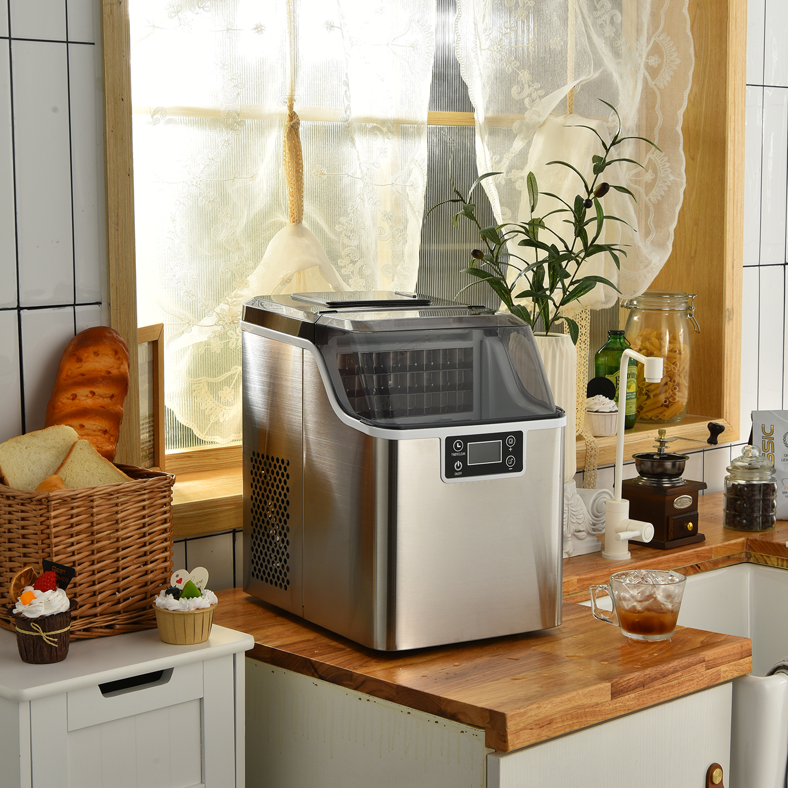 Electric Countertop Ice Maker with Ice Scoop and Basket-Sliver 