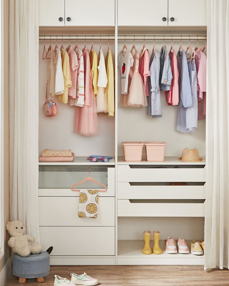 SONGMICS Kids Hangers for Closet 