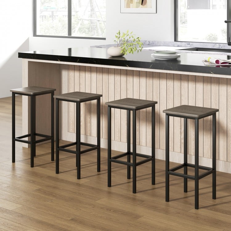 Set of 4 Bar Stool Set 26 Inch Bar Chair with Metal Legs and Footrest-Gray