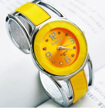 Ladies bracelet watch 