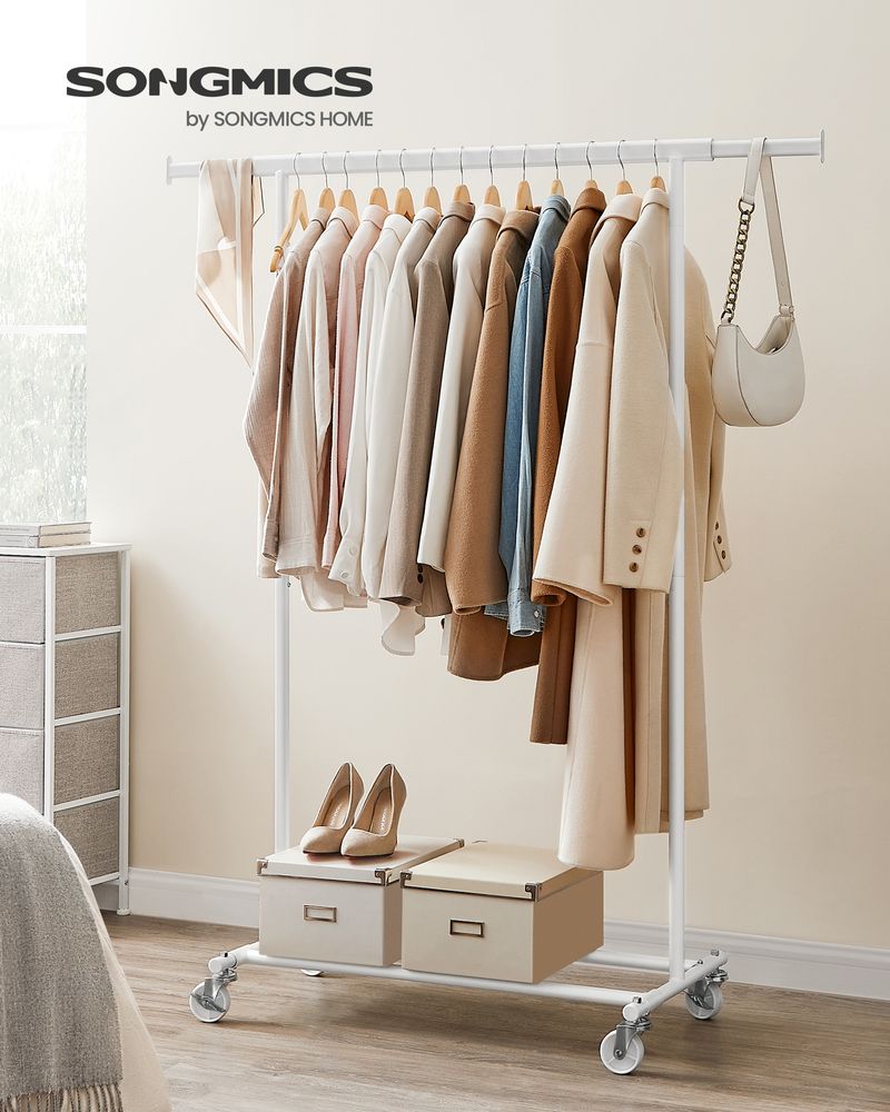 SONGMICS Clothes Rack with Extendable Hanging Rail 
