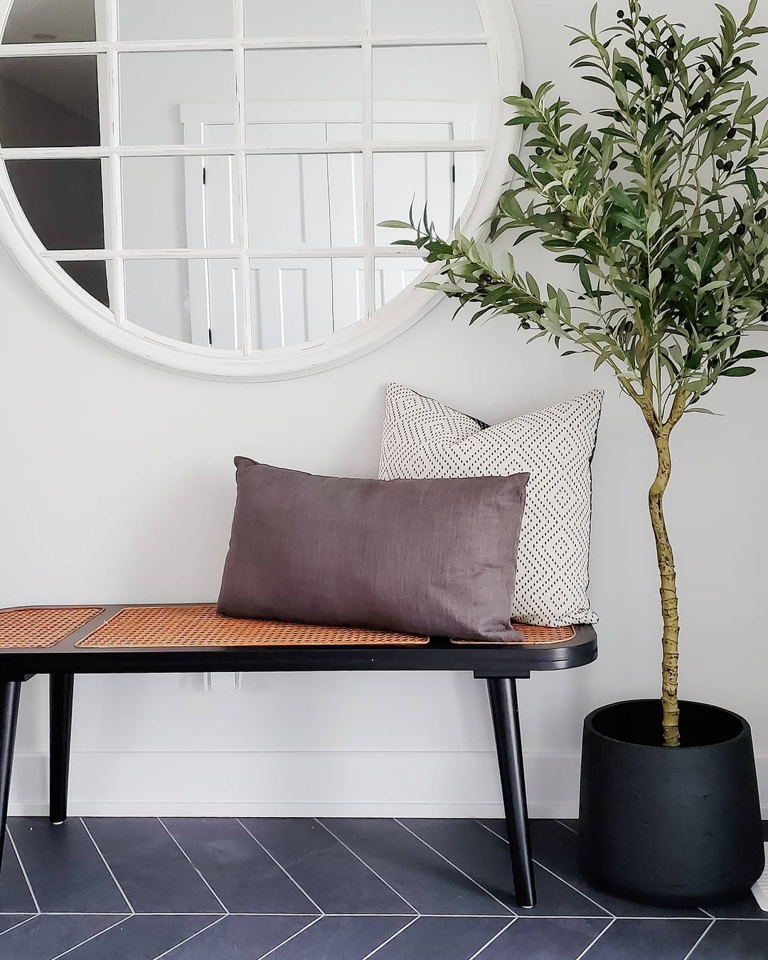 Anto Black Cement Planter 13'' 