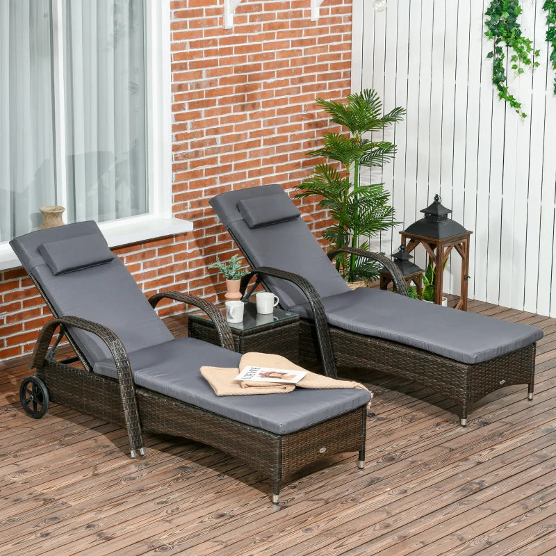 Outsunny 3 Pieces Patio Rattan Lounge Set Wheeled Wicker Chaise Lounge Chair Set Outdoor Reclining Lounger with Padded Cushion and A Side Table with A Tempered Glass Top, Grey 