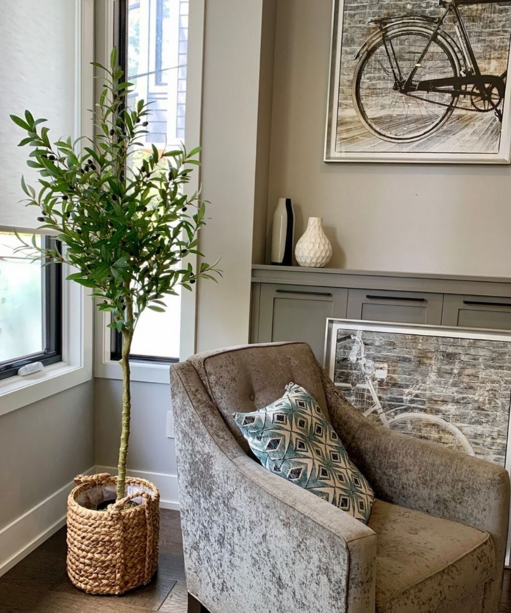 Cece - Water Hyacinth Planter 