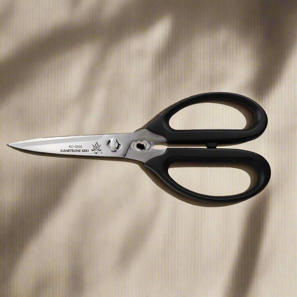 Kanetsune Seki Japan | Kitchen Scissor/Shears 185mm 
