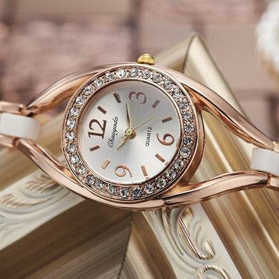 Creative diamond bracelet watch 