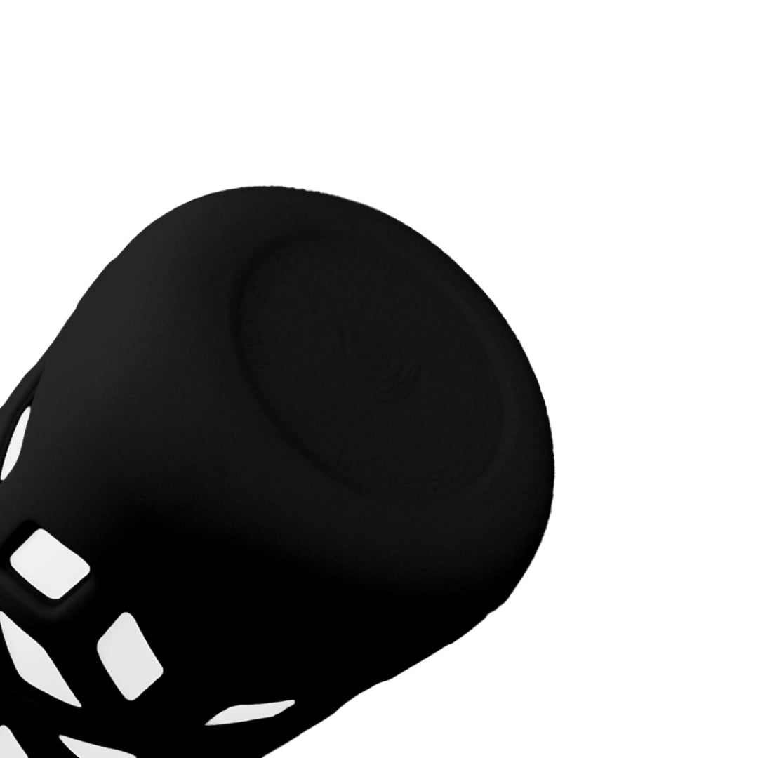 AquaFlask 22oz Silicone Sleeve – Durable, Non-Slip & Shock-Absorbing Bottle Cover 