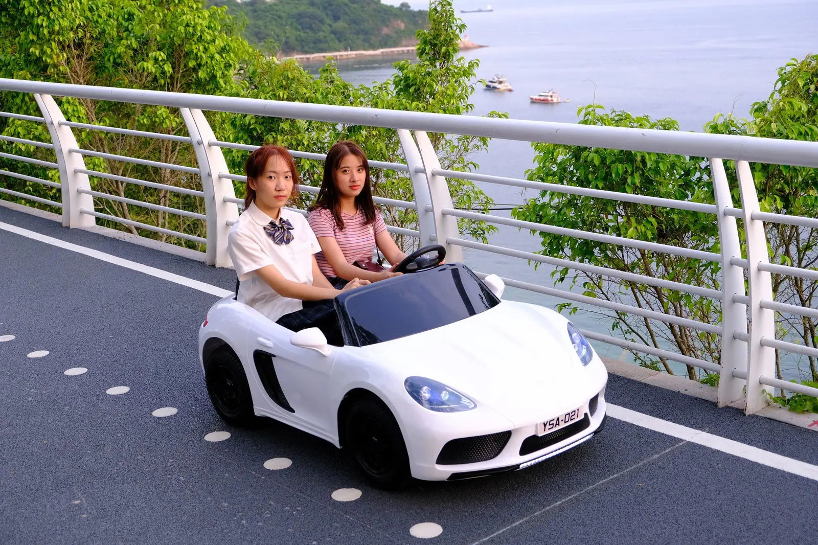 24V Freddo Racer 2 Seater 