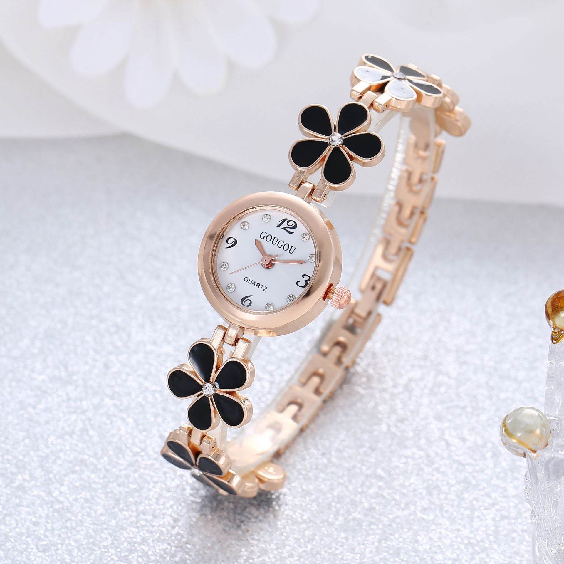 Women's Bracelet Watch Flower Disk Two-piece Bracelet Set 