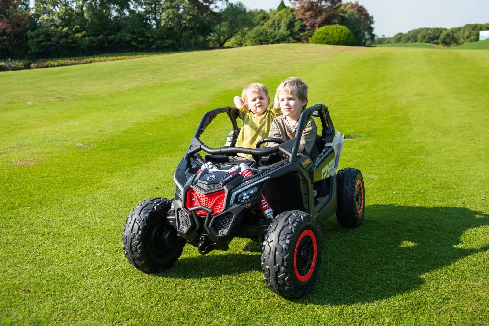 2x24V 4x4 Can Am Maverick 2 Seater Ride on UTV for Kids 