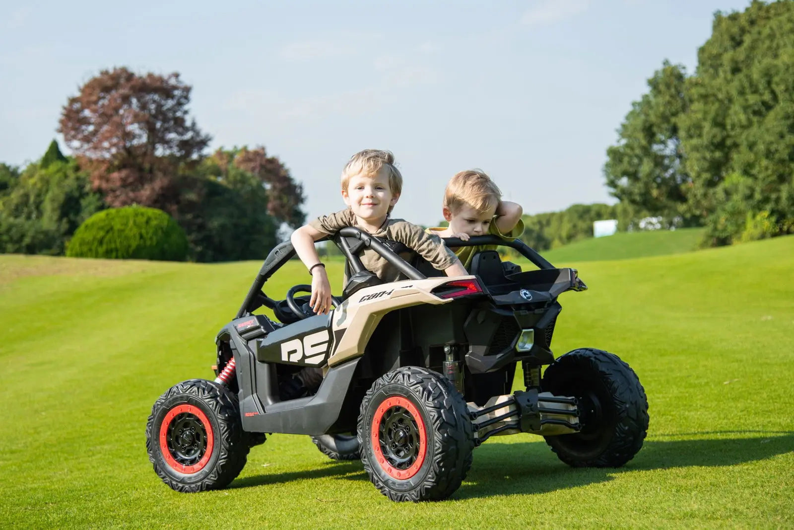 2x24V 4x4 Can Am Maverick 2 Seater Ride on UTV for Kids 