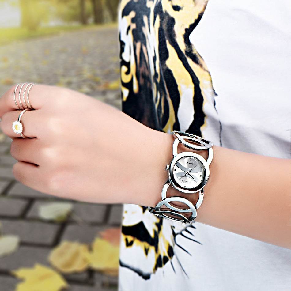 Stainless steel bracelet watch for ladies 