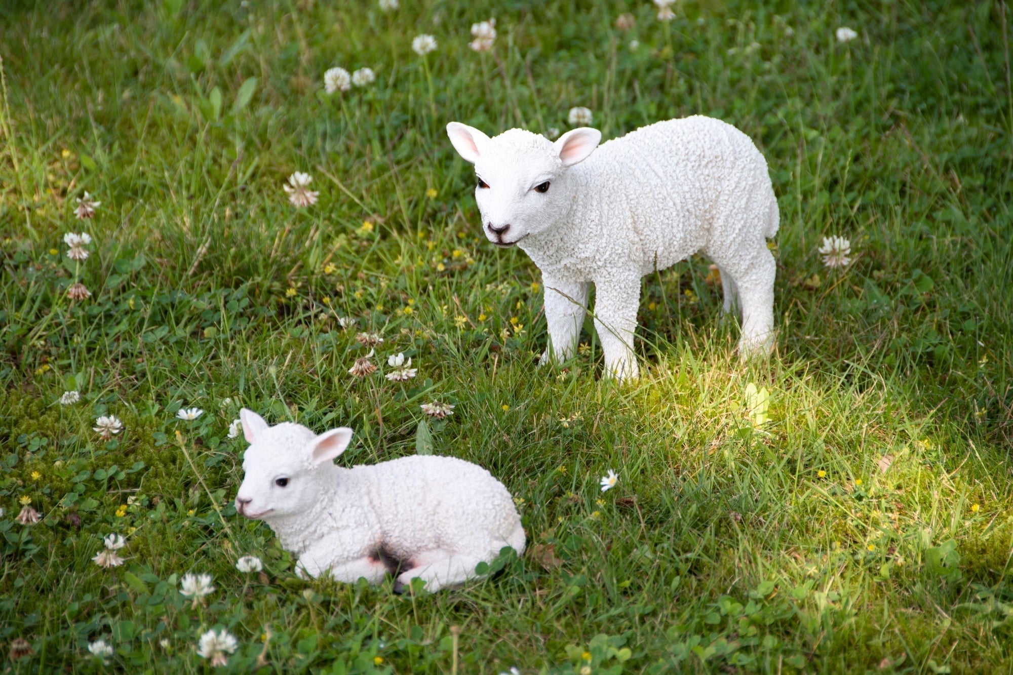 Standing Lamb S 