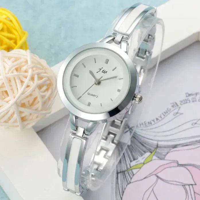 Women's bracelet watch 