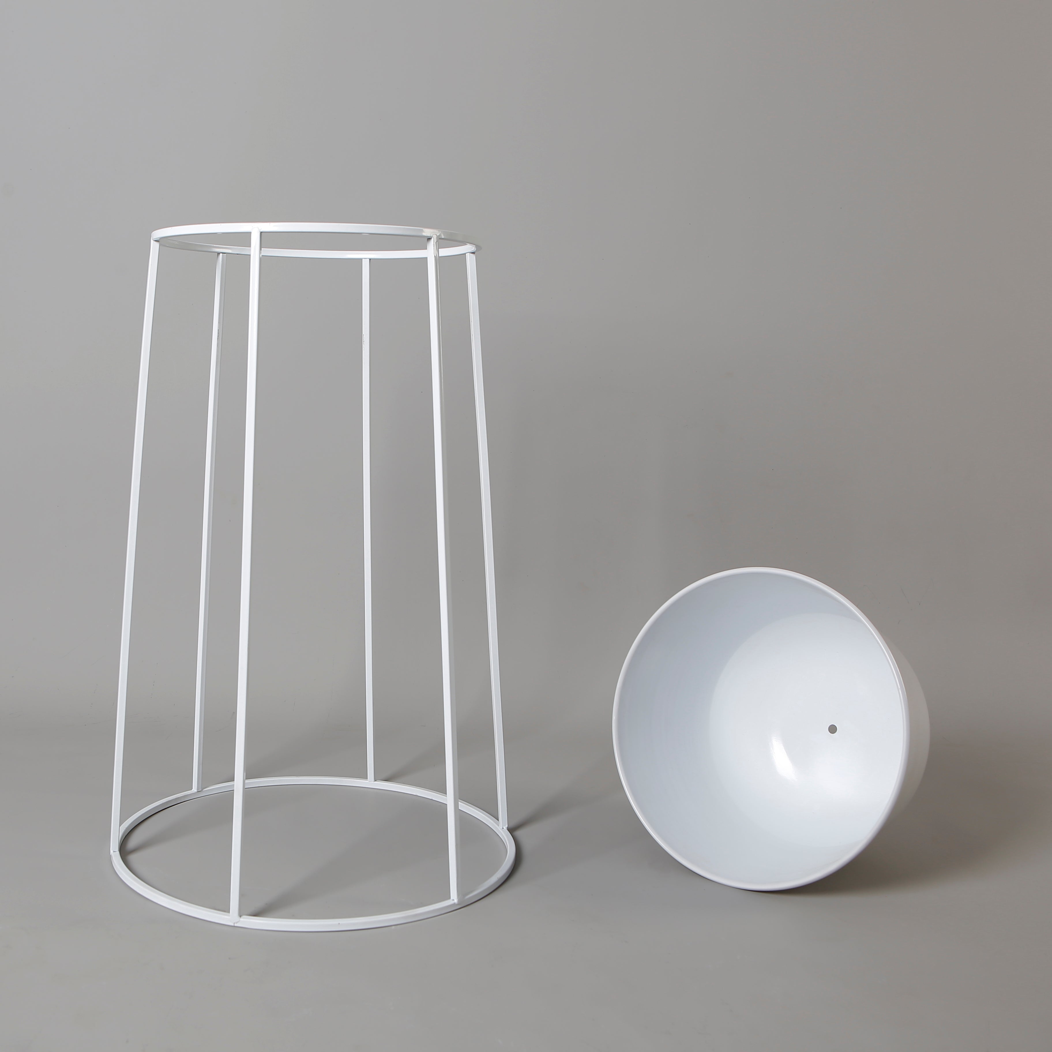 Fazel White Raised Metal Pot Planter 2’ 