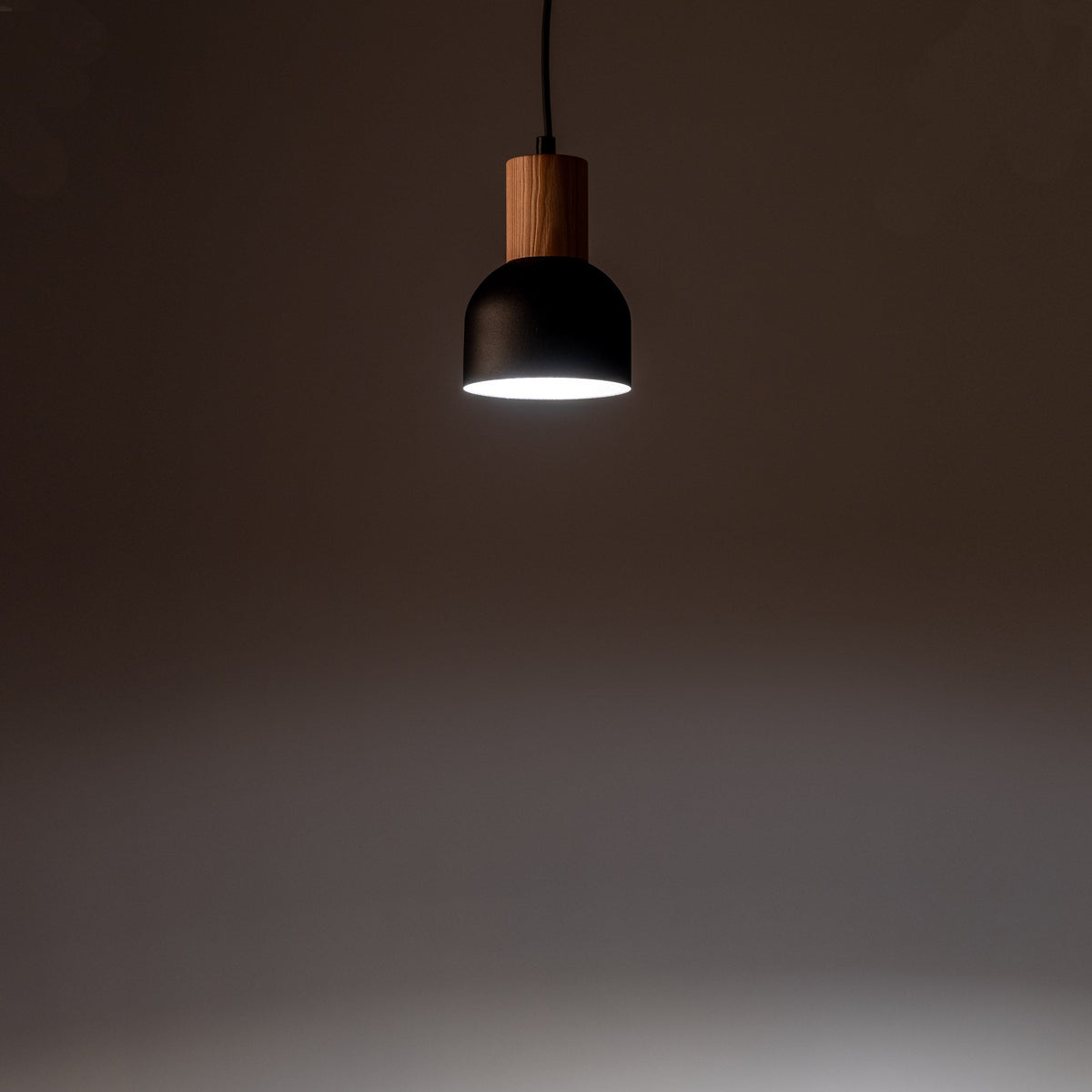 Cairo Mid-Century Modern Pendant Ceiling Light for Kitchen Island, Dining Room & Statement Interior Lighting