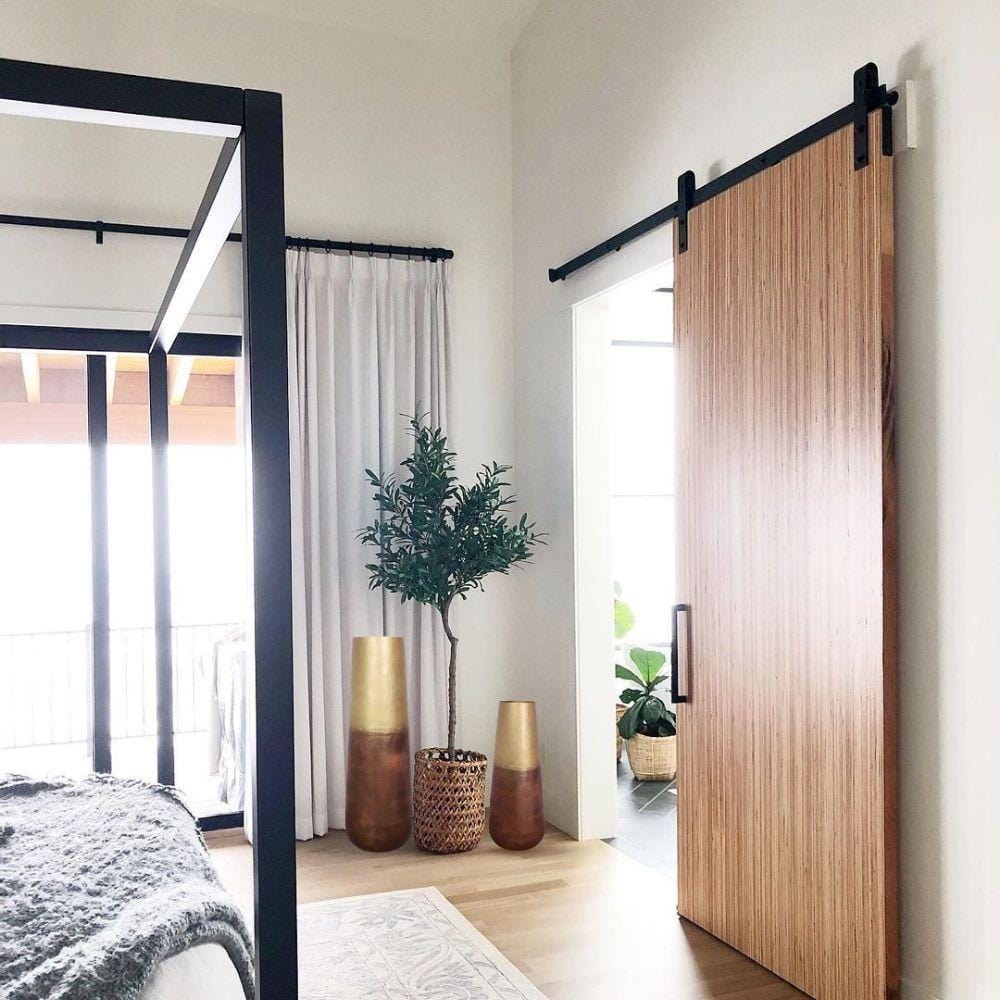 Calluna Brass Floor Vase 