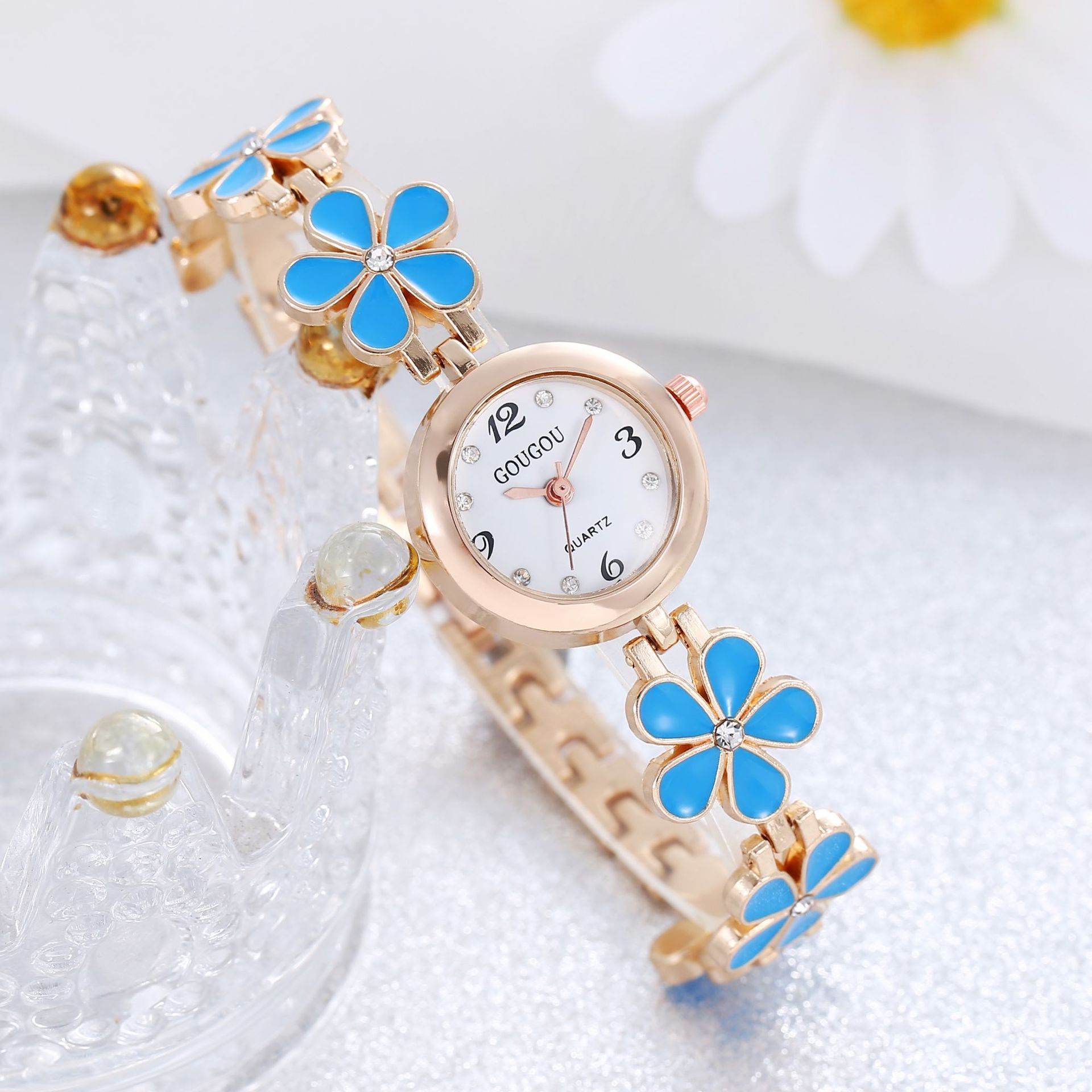 Women's Bracelet Watch Flower Disk Two-piece Bracelet Set 