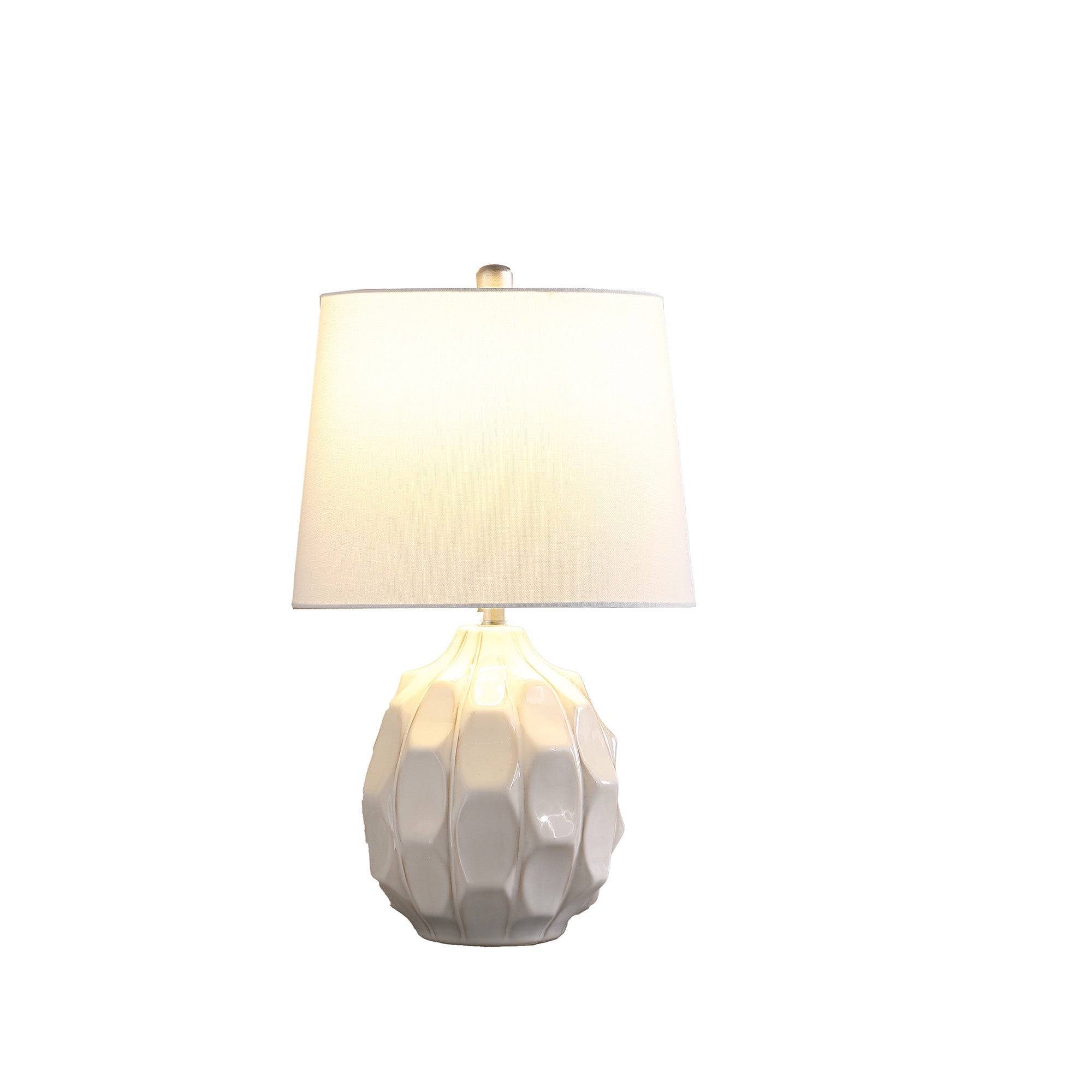 22" Cream Ceramic Faceted Table Lamp With Off White Drum Shade