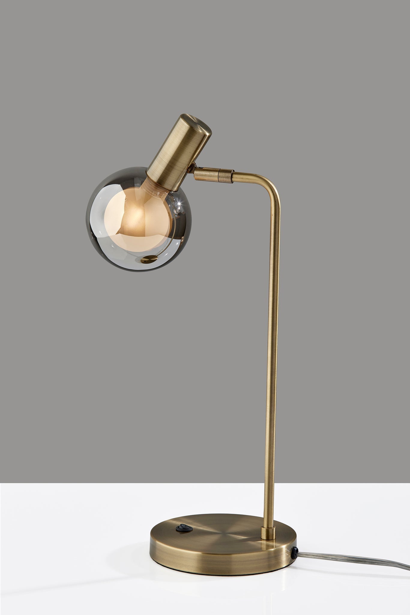 18" Antiqued Brass Metal Cylinder Desk Table Lamp With Gray Globe Shade With Starling LED Bulb 