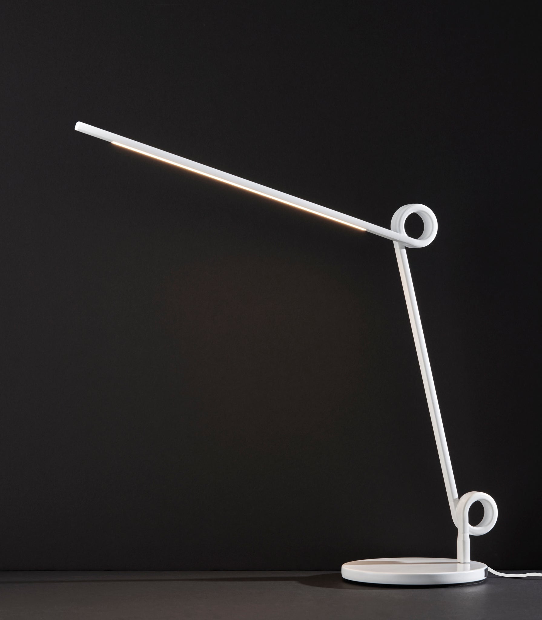 35" White Metal Novelty Desk LED USB Table Lamp