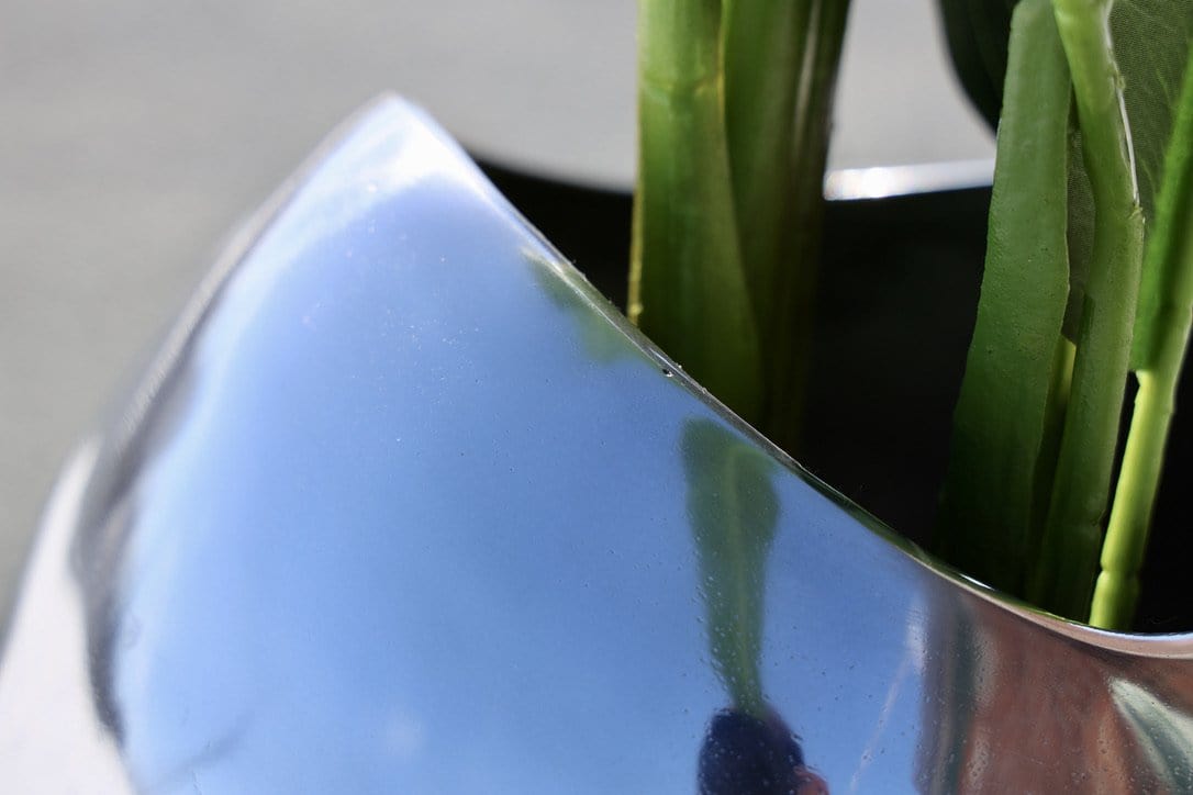 Nico - Brass Floor Planter (Multiple Sizes) 