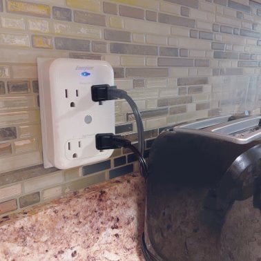 Energizer® Connect Smart Wi-Fi® 4-Outlet Wall Tap