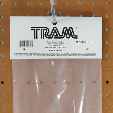 Tram® 300-Watt 26 MHz to 30 MHz 1-Piece Magnet-and-Coil-Housing Trucker CB Antenna Kit
