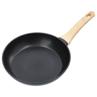 MasterChef® Frying Pan with Soft-Touch Bakelite® Handle (10 In.)