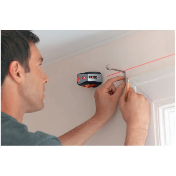 BLACK+DECKER™ Laser Level with Wall-Mounting Accessories