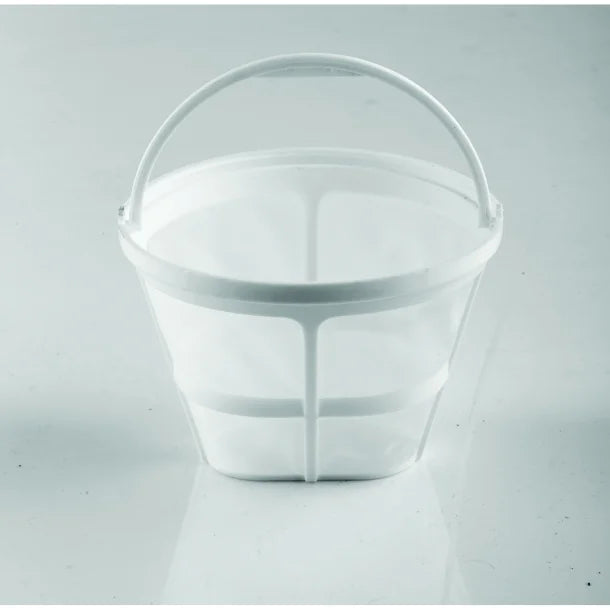 Brentwood® 650-Watt 4-Cup Coffee Maker (White)