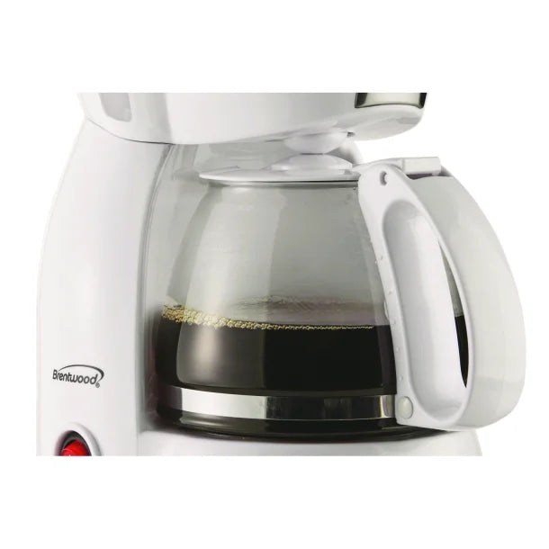 Brentwood® 650-Watt 4-Cup Coffee Maker (White)