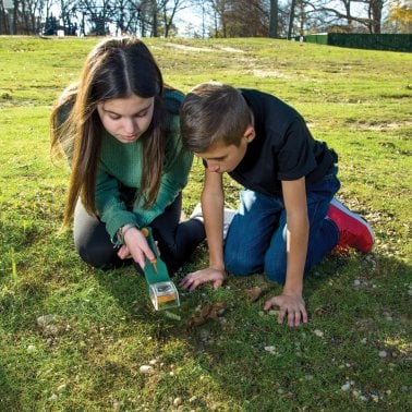 CARSON® Kids BugView™ Magnifier and Quick-Release Bug-Catching Tool