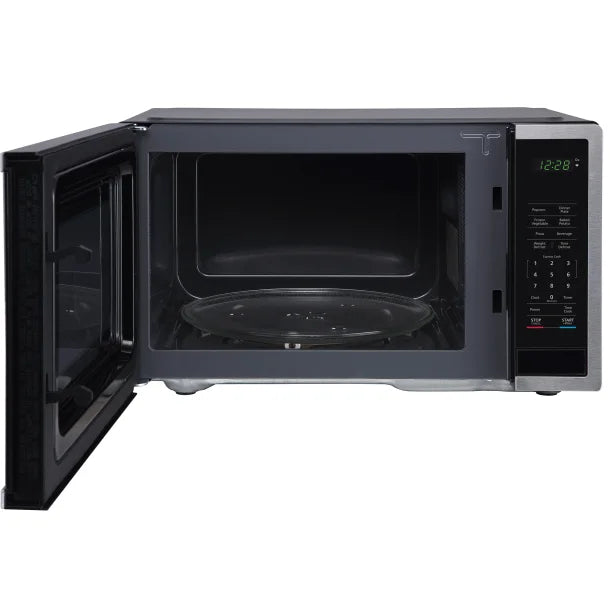 Magic Chef® 1.1-Cu. Ft. 1,000-Watt Digital Touch Countertop Microwave (Silver)