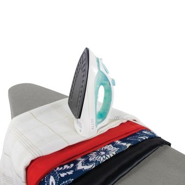 VETTA 1,200-Watt Nonstick Steam Iron