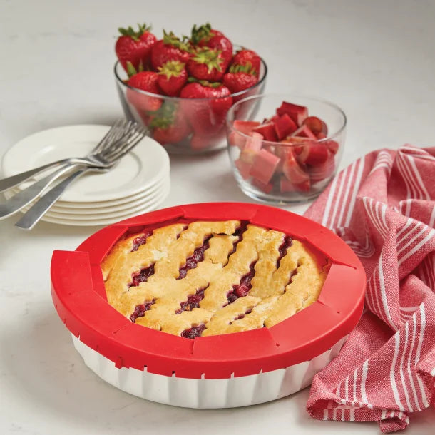 gia'sKITCHEN™ Adjustable Silicone Pie Crust Shield, Fits 8-In. to 11.5-In. Pies