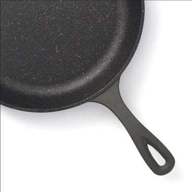 THE ROCK™ by Starfrit® THE ROCK™ by Starfrit® Cast Iron Skillet (10 In.)