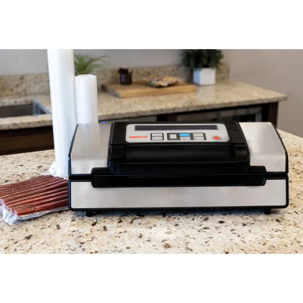 NESCO® Deluxe Vacuum Sealer