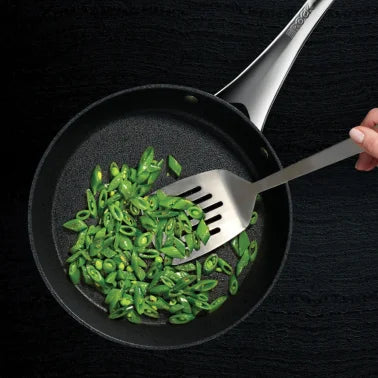 THE ROCK™ by Starfrit® THE ROCK™ by Starfrit® Diamond Fry Pan (11 In.)