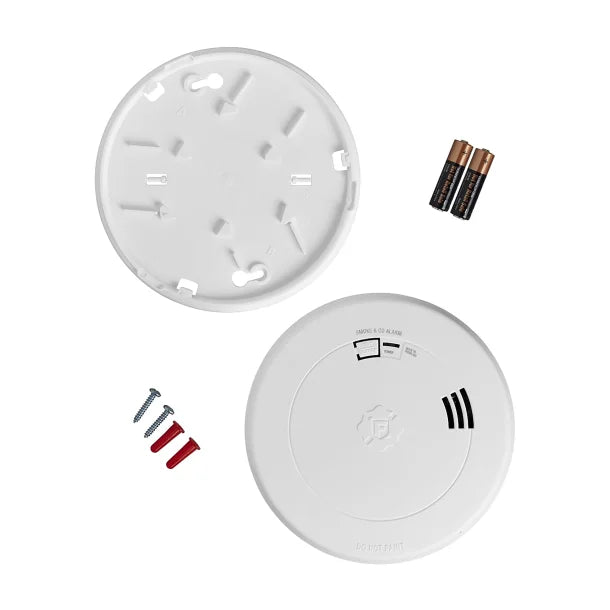 First Alert® SM210M Sealed 10-Year-Battery Micro Smoke Alarm