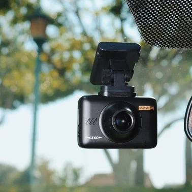 GekoGear™ Orbit 535 4K UHD Wi-Fi® Dash Cam with 2.35-In. LCD Display