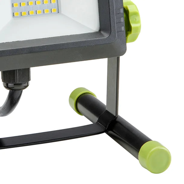 PowerSmith® 2,000-Lumen 20-Watt LED Work Light with 5-Ft. Cord