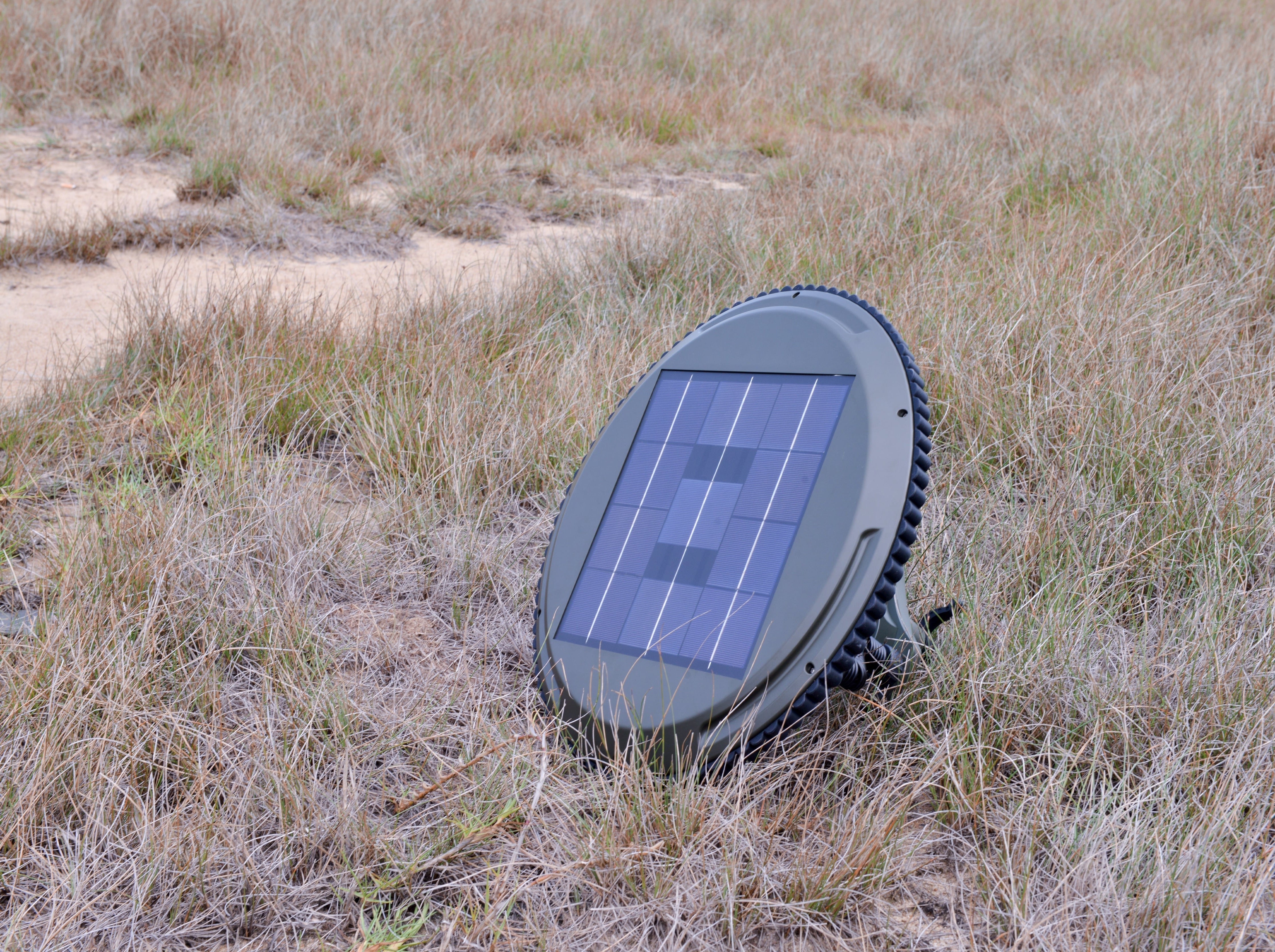 TRU De-LIGHT Singing Music Solar LED Light - Strong BT Speaker/Main Light+3 Detachable Multi Mode Lights/Tripod+Carry Bag 