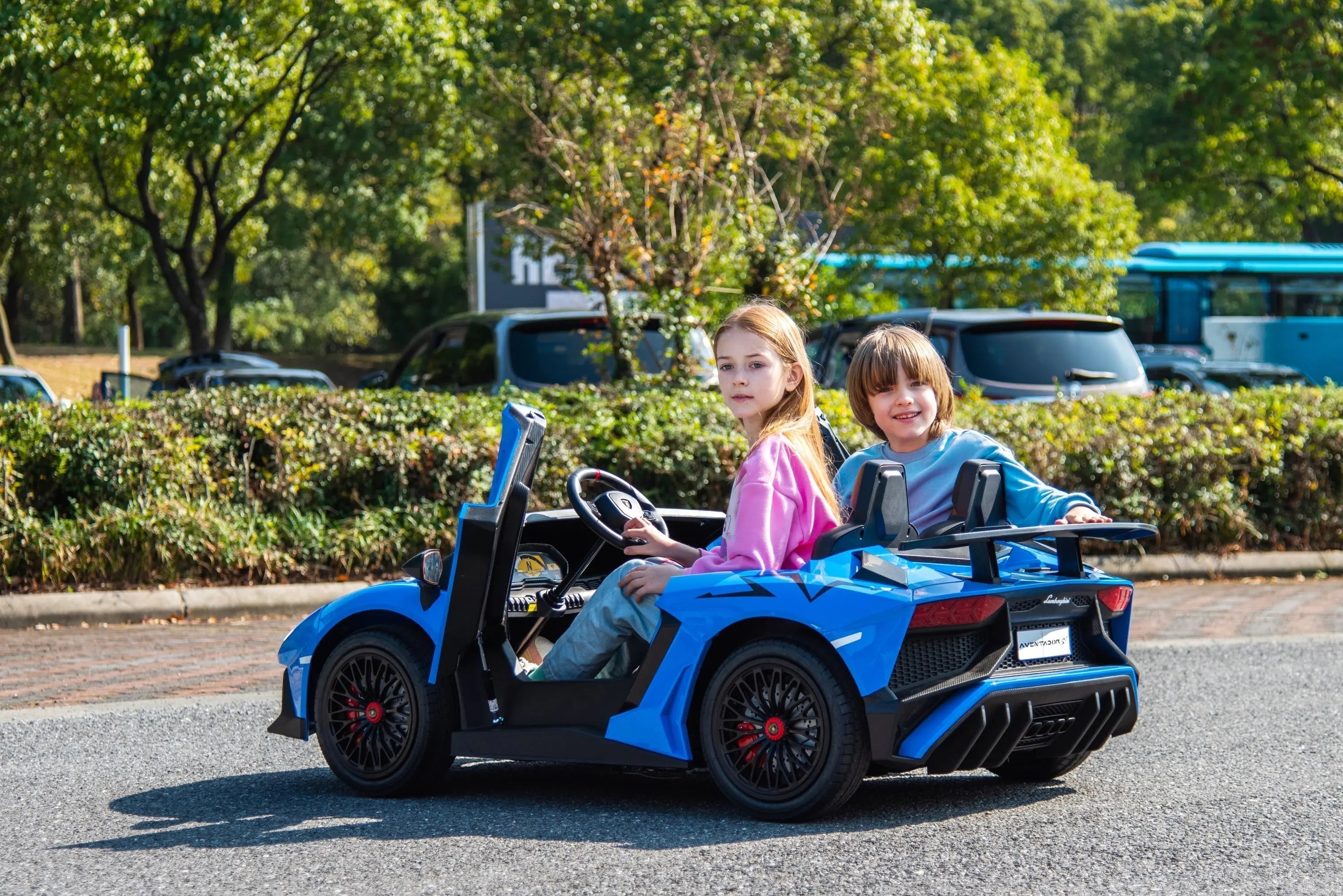 24V Lamborghini Aventador 2 Seater Ride On Car for Kids: Advanced Brushless Motor & Differential for High-Octane Fun 