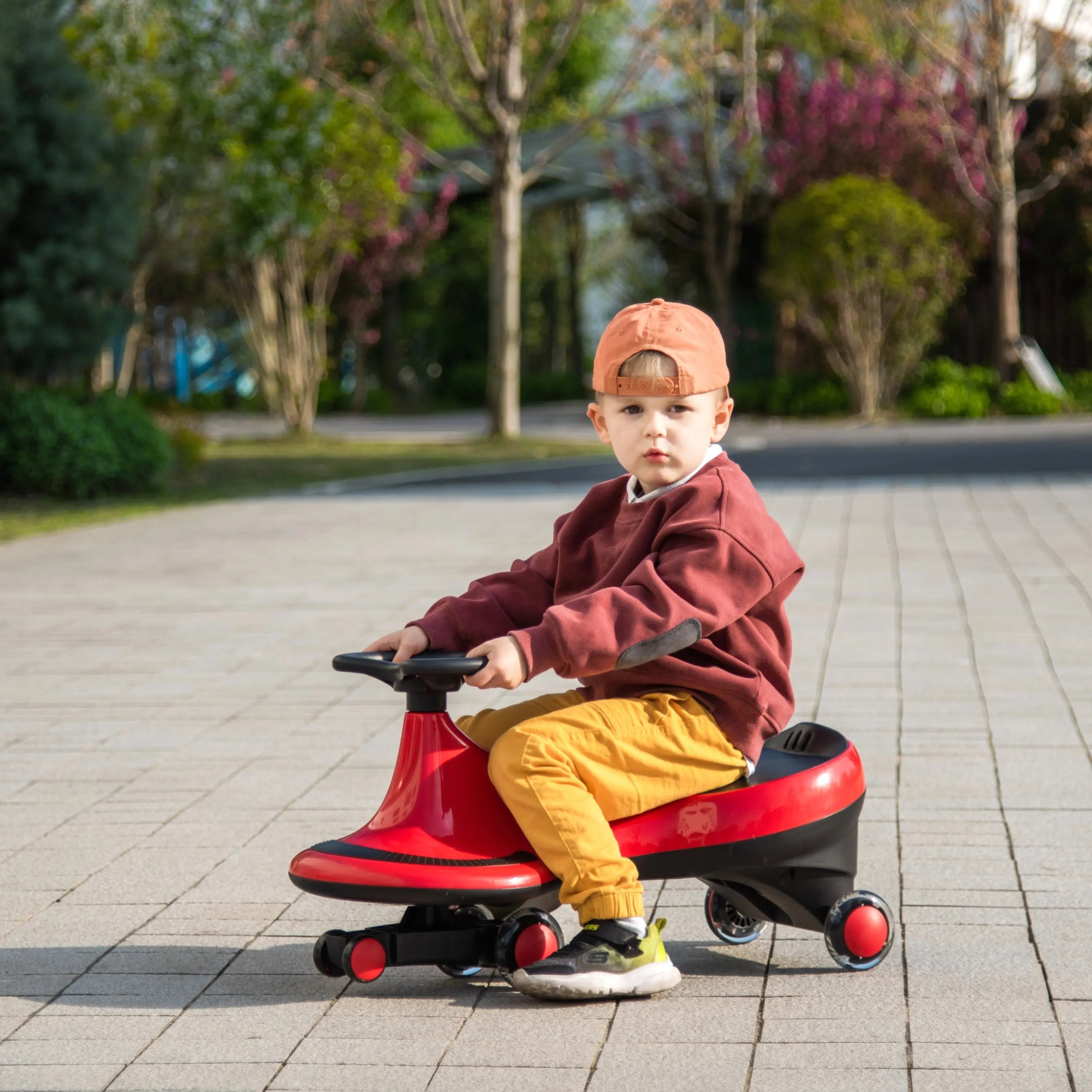 Freddo Toys Swing Car with Flashing Wheels 