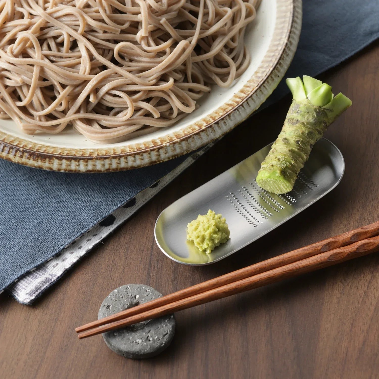 Eatoco Oros S Mini Grater – Precision Tabletop Zesting - Made in Japan 