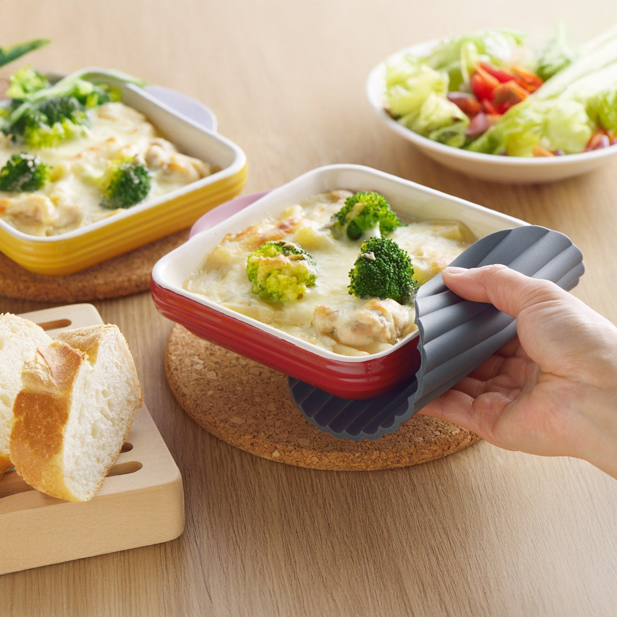 Eatoco Nami Silicone Mat – Heat-Resistant & Non-Slip Pot Holder - Dark Grey