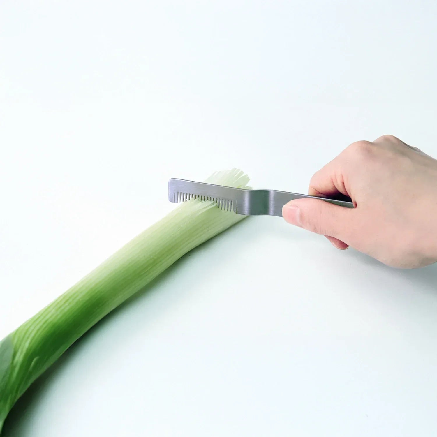 Eatoco Saku Leek Cutter – Fibrous Vegetable Tool - Made in Japan 