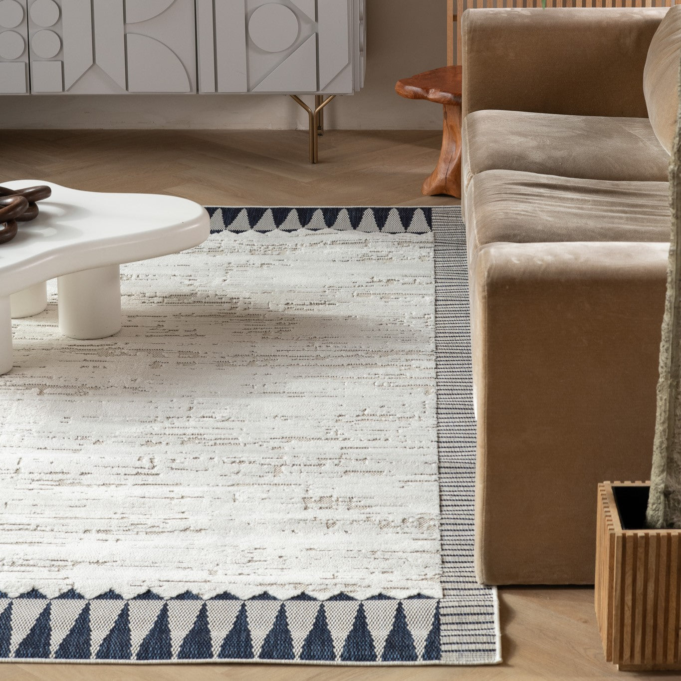 Maise Abstract Modern Cream Rug 